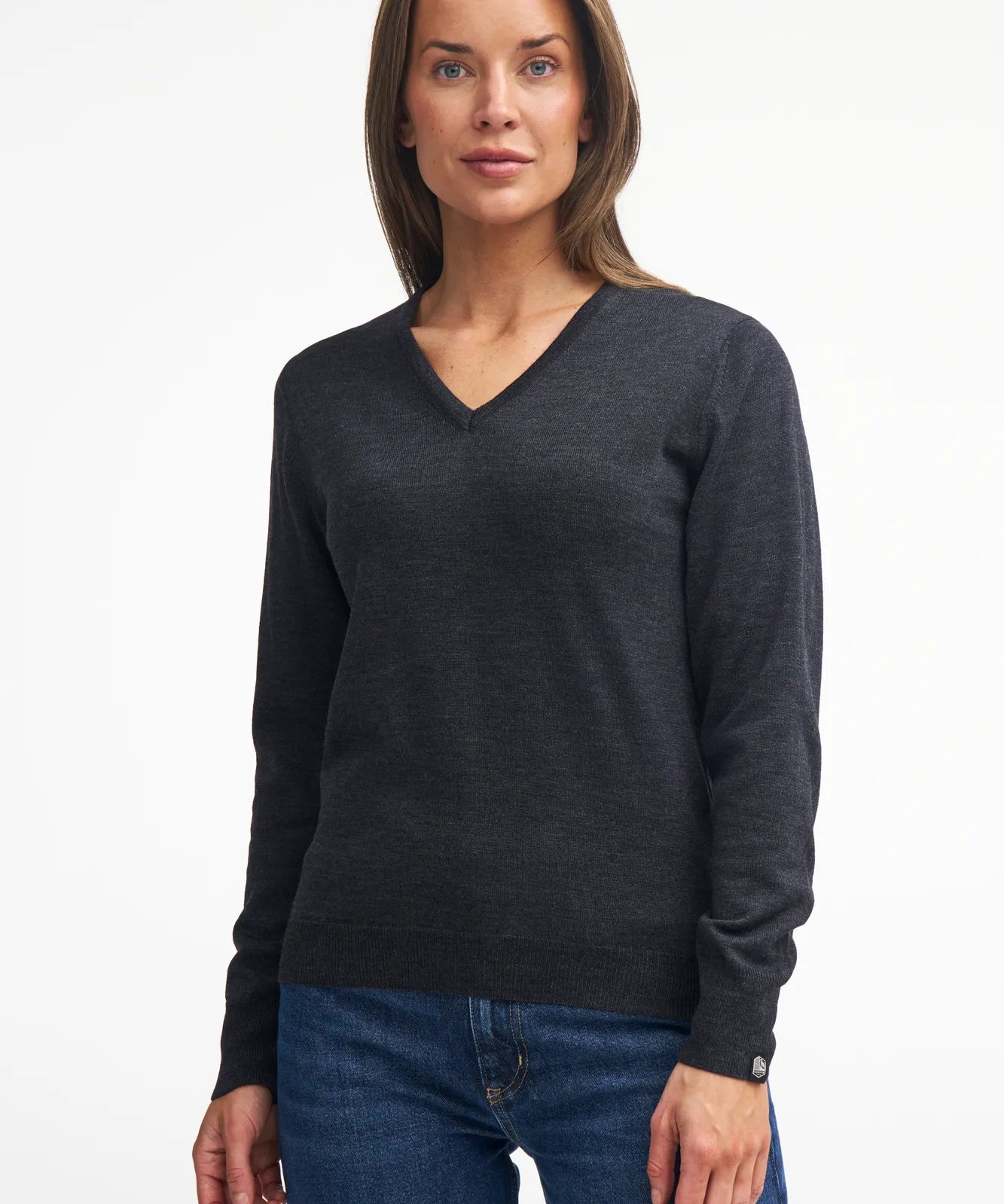 MERINO V - NECK FEMALE, 100% EXTRA FINE MERINOULL — GRAPHITE MARL - Ivanhoe of Sweden