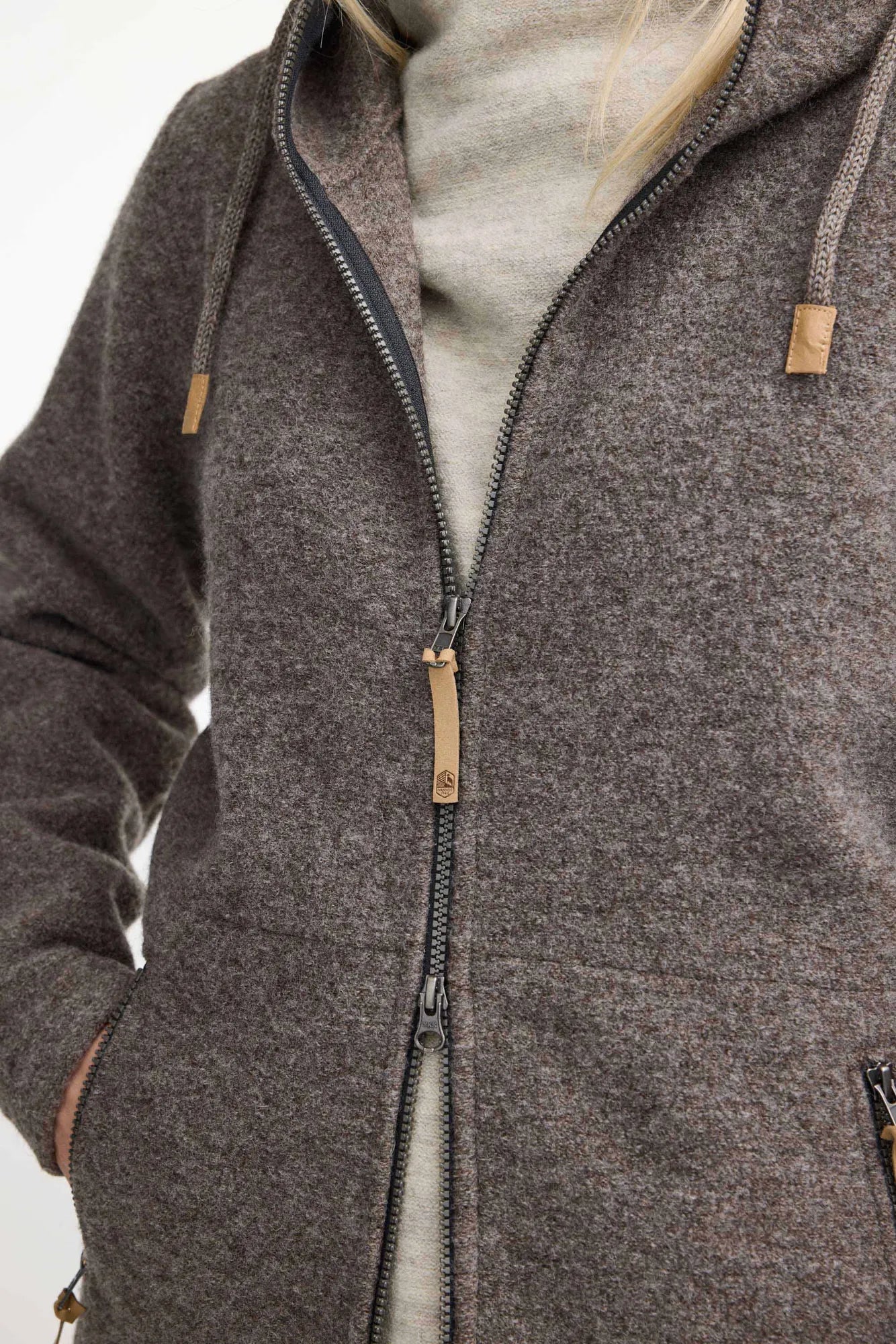 1100564094_GY_Madbacken_coat_6