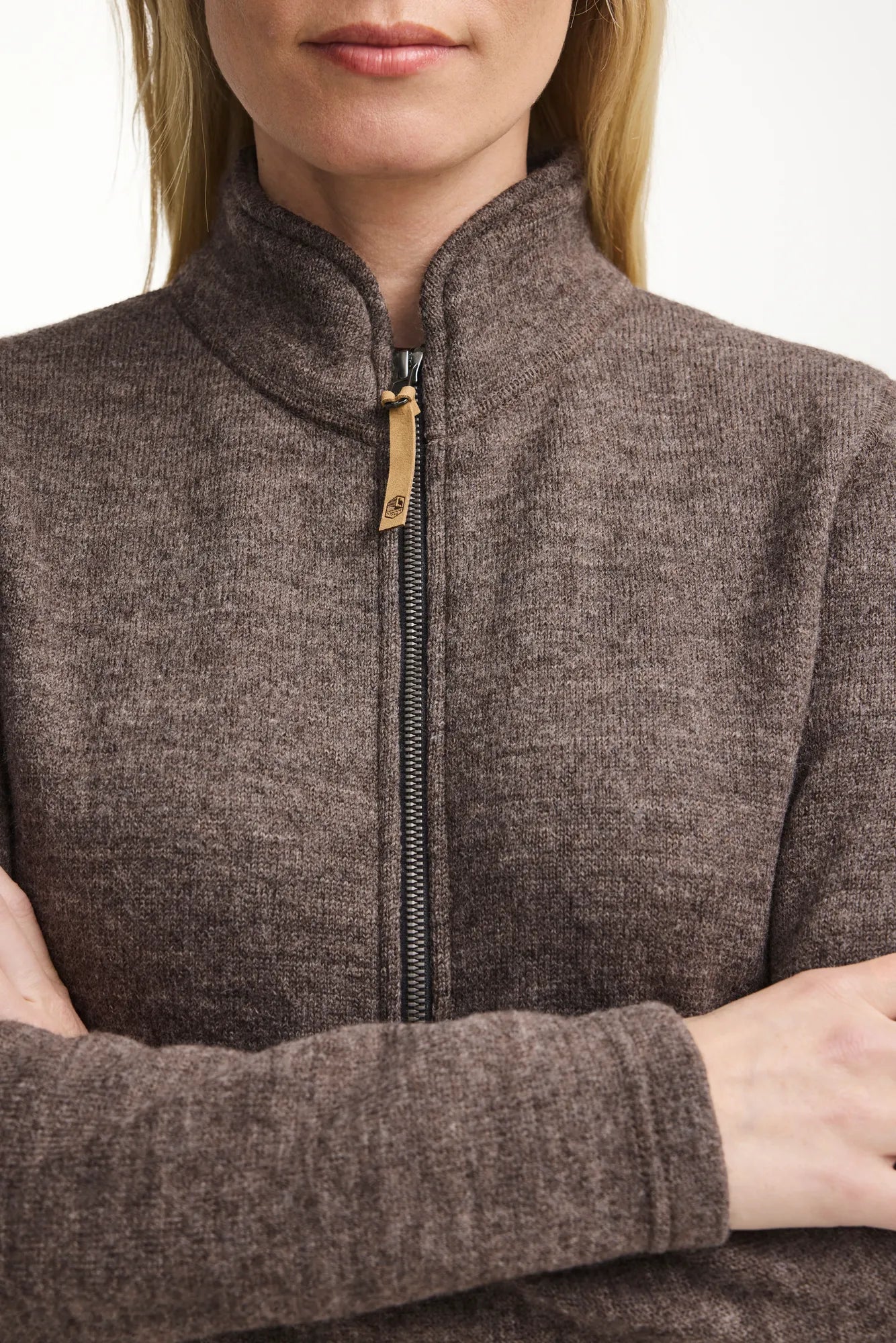 NLS TWIG FULL ZIP, 100% OFÄRGAD ULL — NUTMEG - Ivanhoe of Sweden