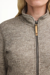 NLS TWIG FULL ZIP, 100% OFÄRGAD ULL — LATTE - Ivanhoe of Sweden
