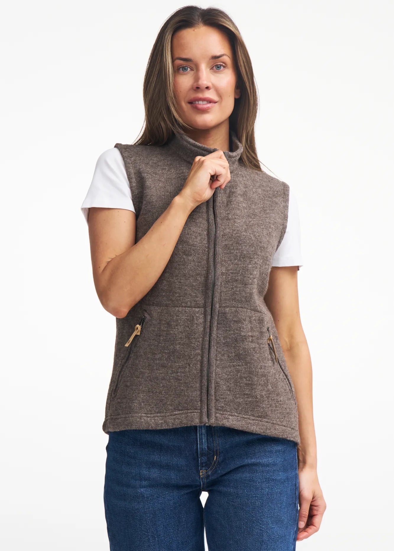 NLS COCO VEST, 100% OFÄRGAD ULL — NUTMEG - Ivanhoe of Sweden