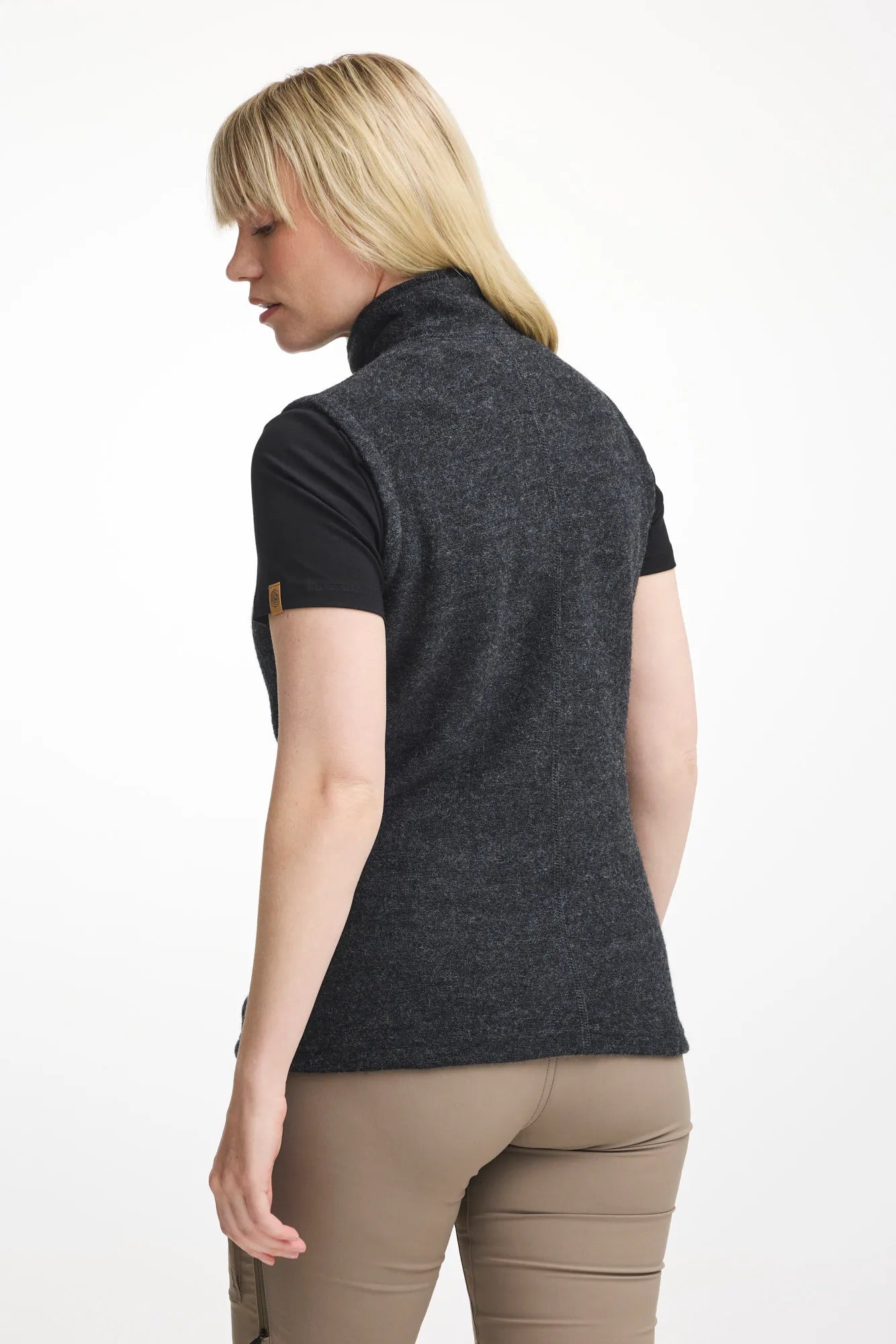 FLORA VEST, 60% FILTAD ULL, 40% LYOCELL — GRAPHITE MARL - Ivanhoe of Sweden