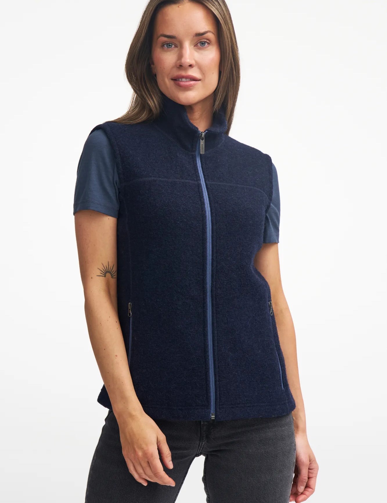 BEATA VEST, 100% FILTAD ULL — GRAPHITE MARL - Ivanhoe of Sweden