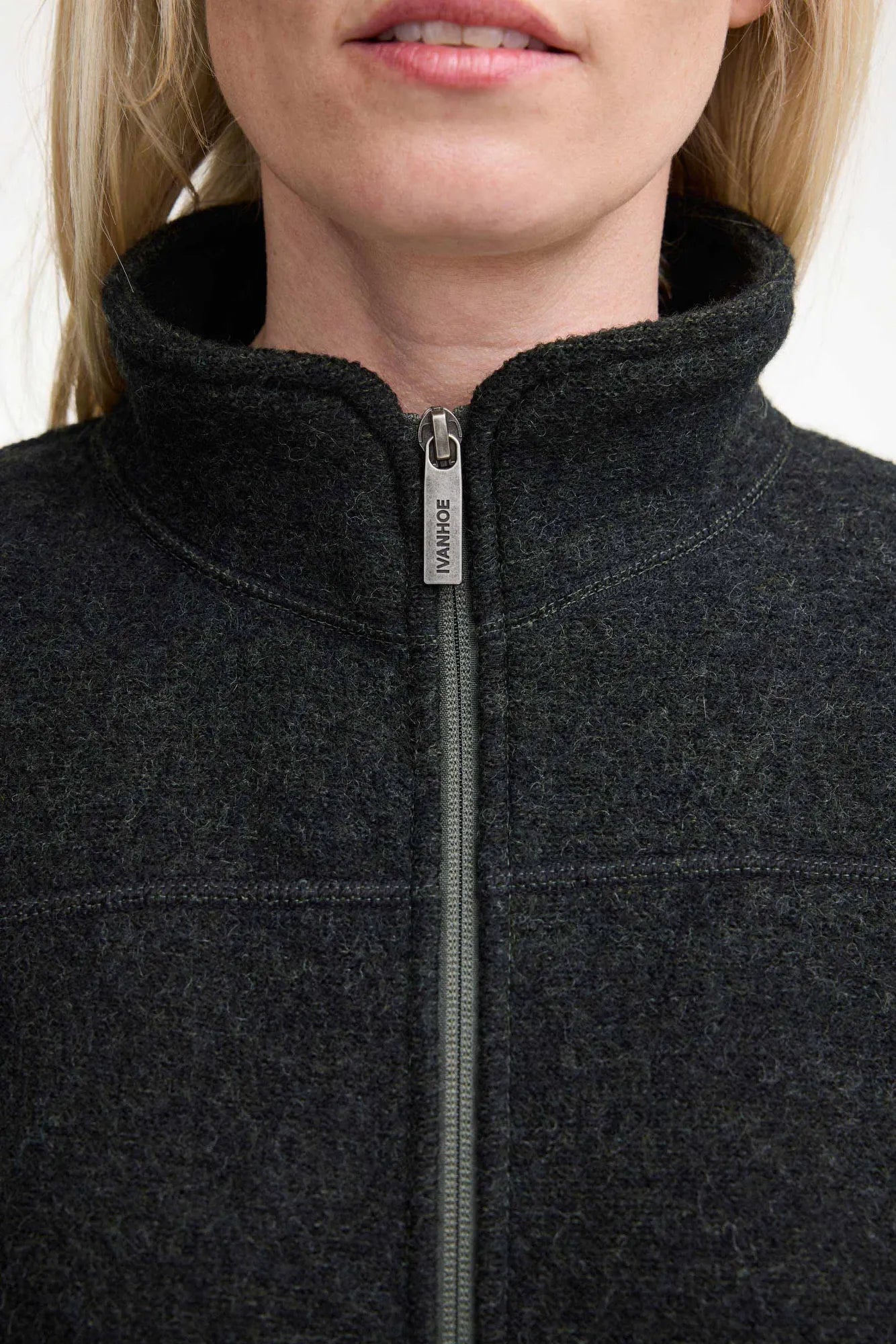 BEATA FULL ZIP, 100% FILTAD ULL — SCARAB - Ivanhoe of Sweden