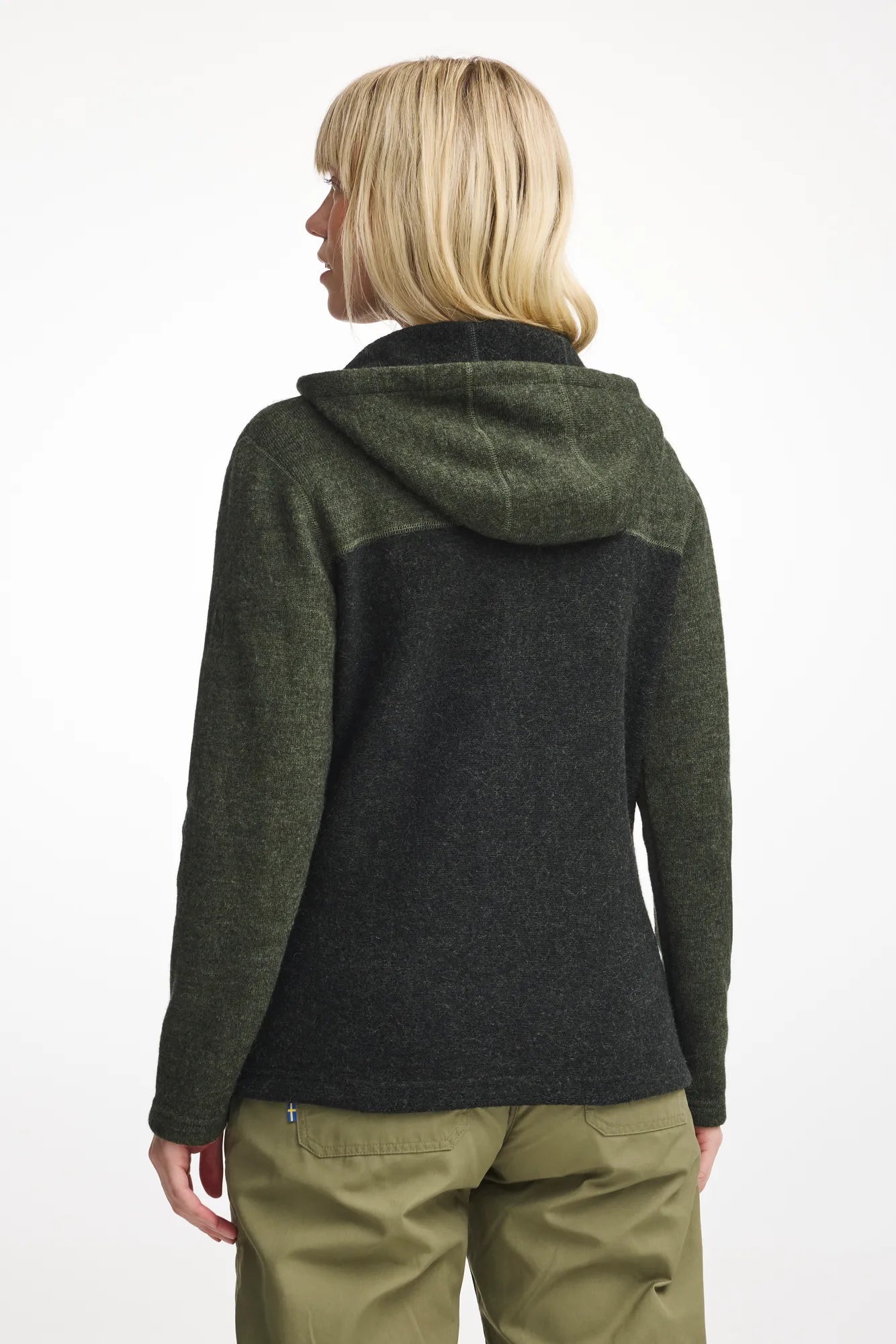 1100619140_Hilma_BLANK_Hood_5