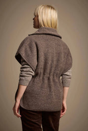 1946 VEST — NUTMEG - Ivanhoe of Sweden