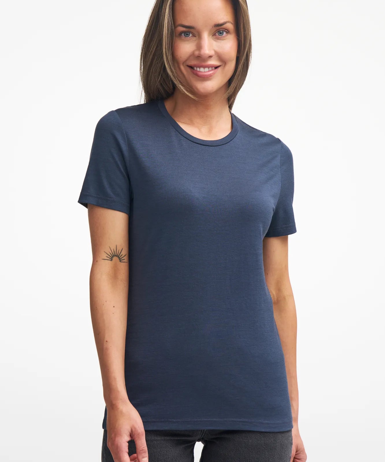 UNDERWOOL CILLA T - SHIRT 100% MERINOULL — RIFLE GREEN - Ivanhoe of Sweden