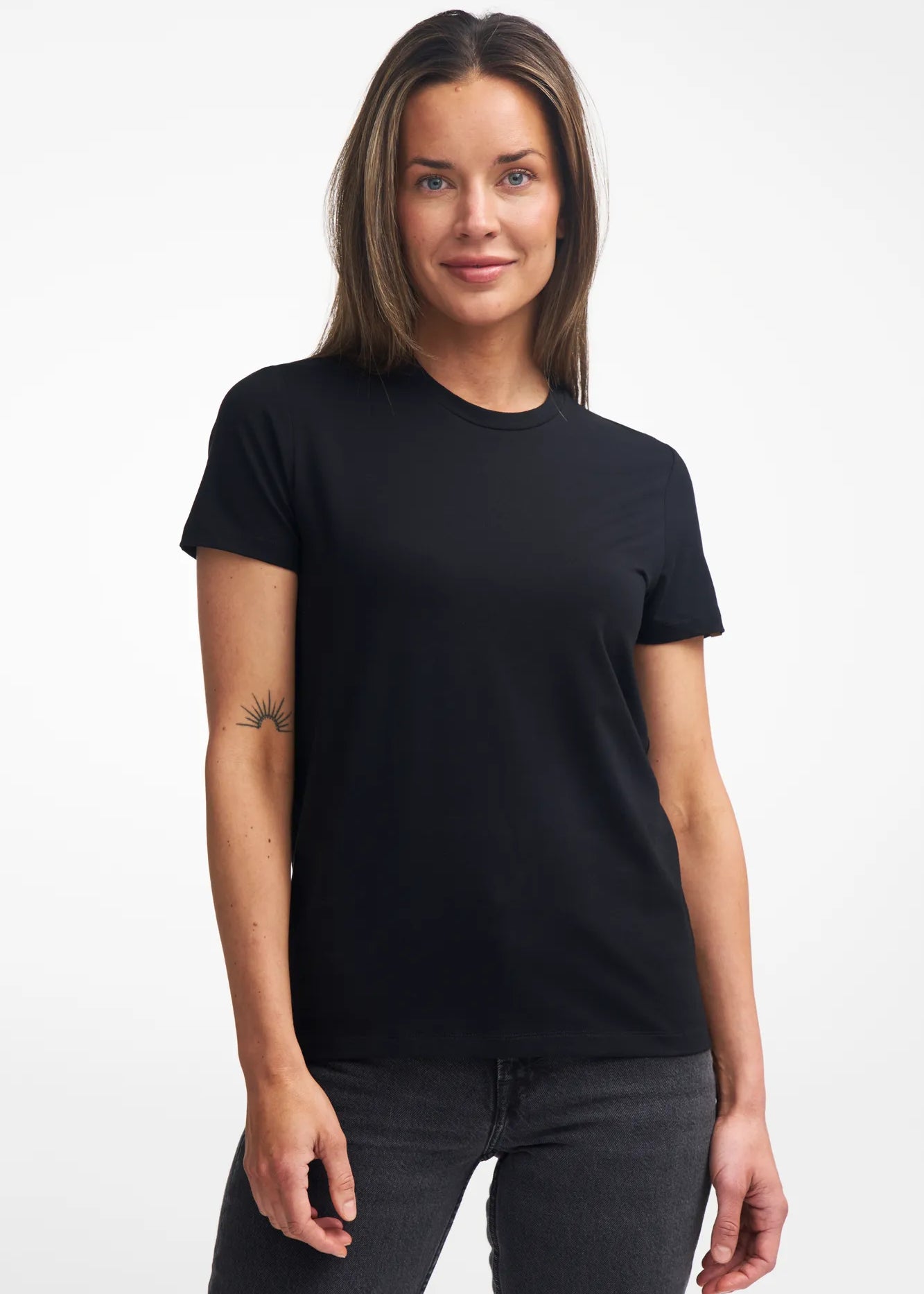 GY OLIVA T - SHIRT — BLACK - Ivanhoe of Sweden