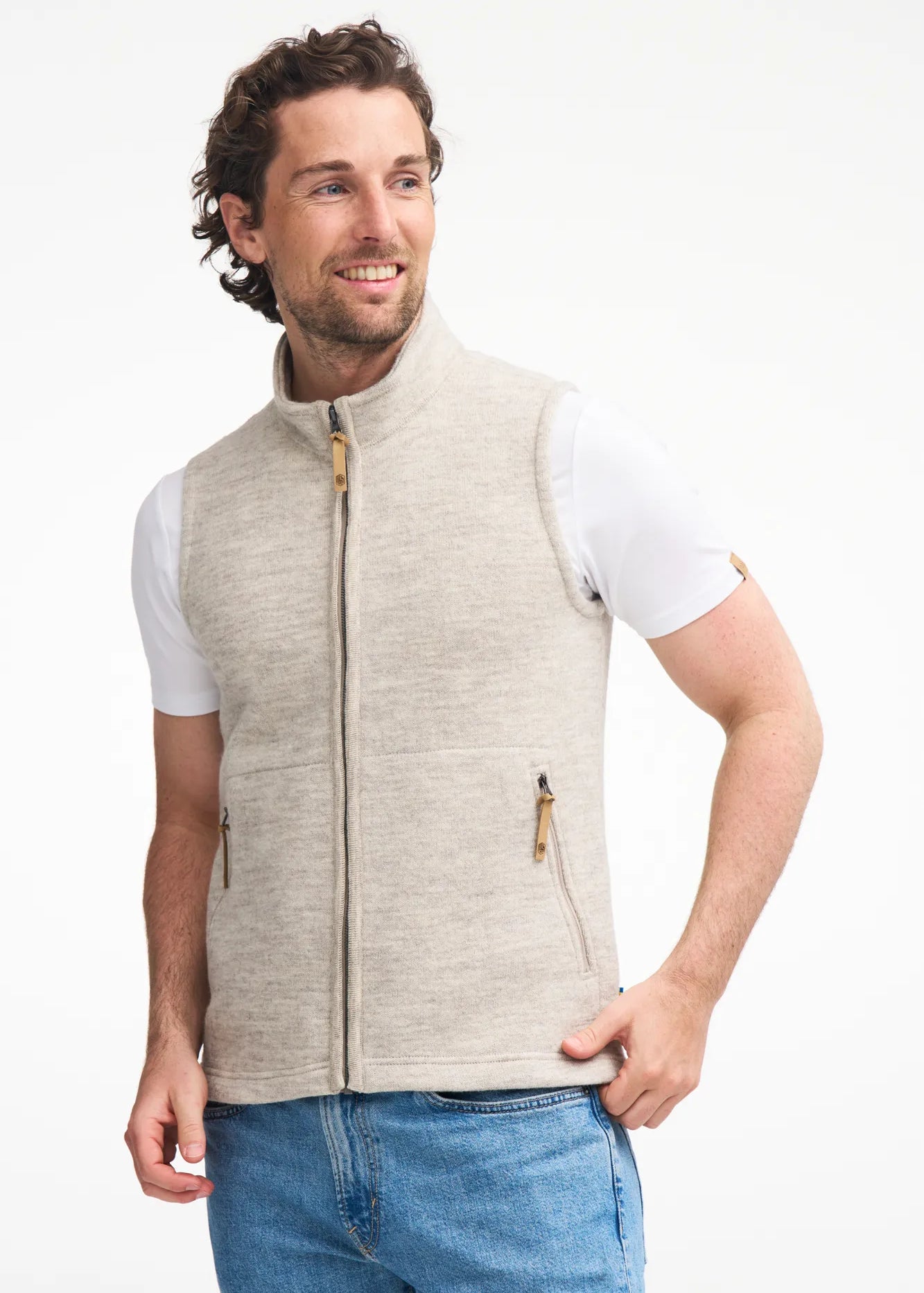 NLS BARLEY VEST, 100% OFÄRGAD ULL — BIRCH - Ivanhoe of Sweden