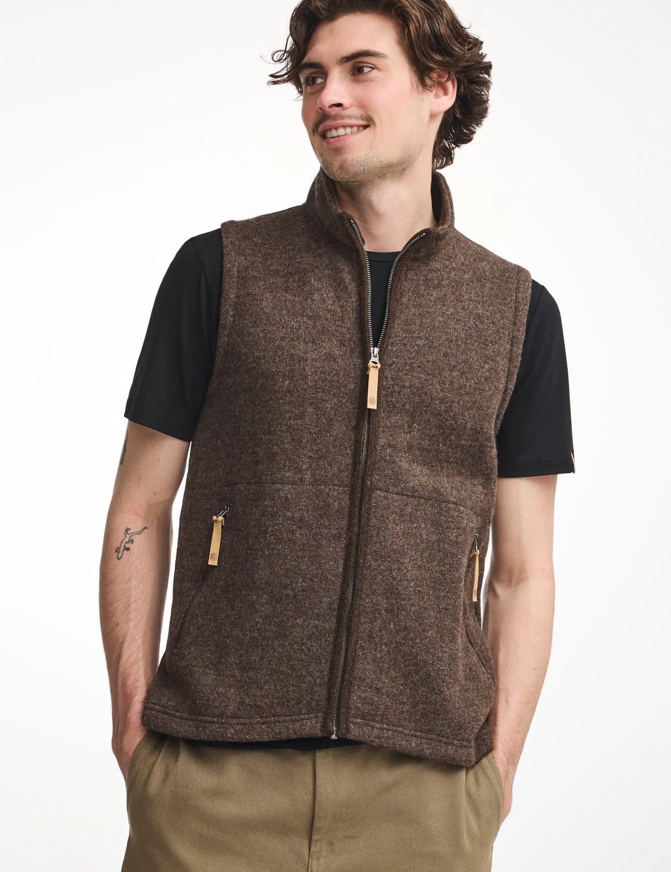 2100546136_NLS_BLANK_Barley_BLANK_vest_4