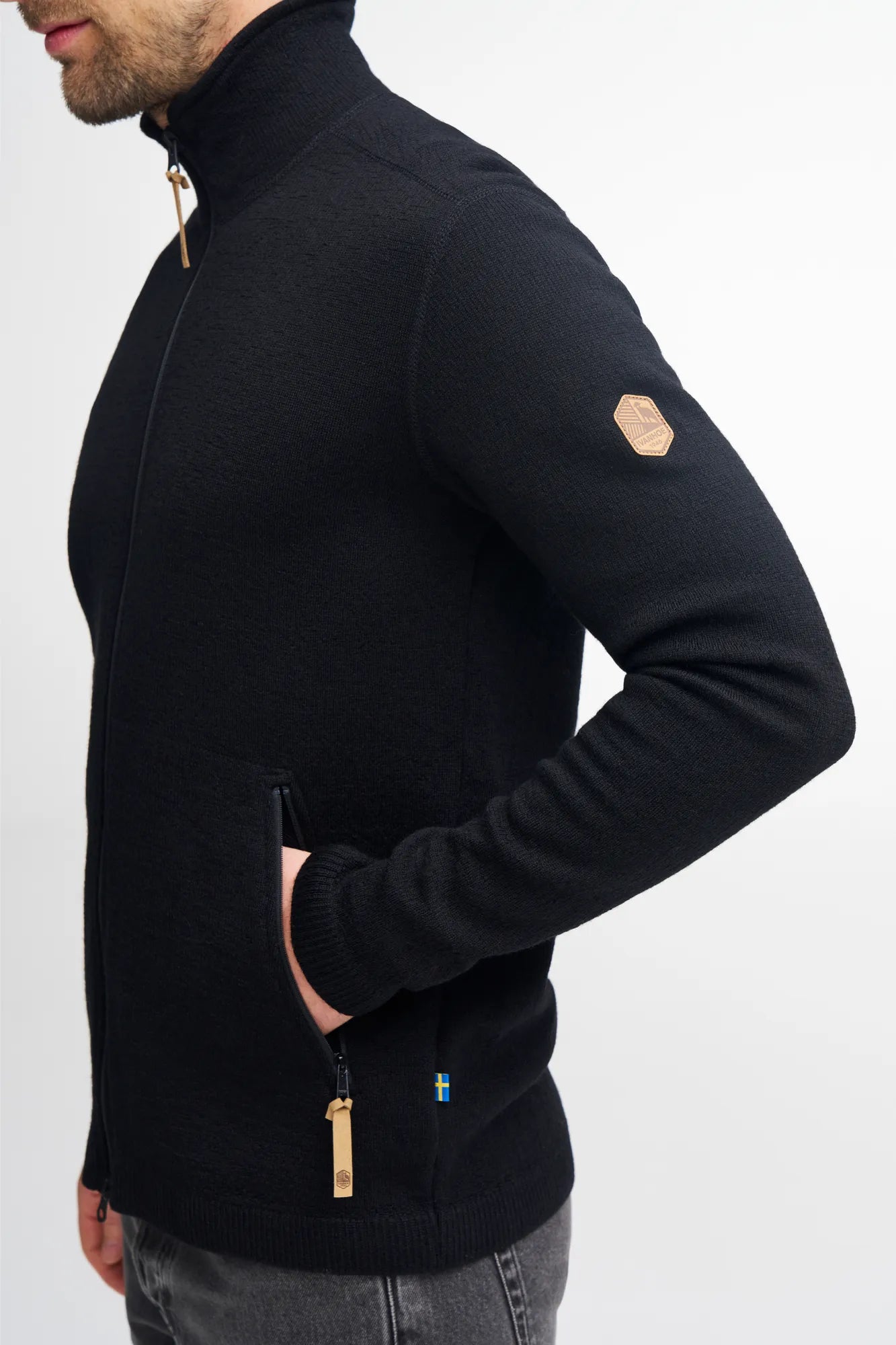 VOLMAR FULL ZIP, 69% ULL — BLACK - Ivanhoe of Sweden