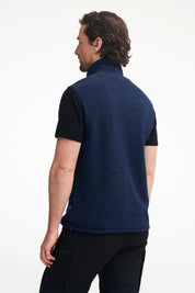 KURRE VEST, 60% FILTAD ULL, 40% LYOCELL — BLACK - Ivanhoe of Sweden