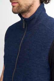 KURRE VEST, 60% FILTAD ULL, 40% LYOCELL — BLACK - Ivanhoe of Sweden