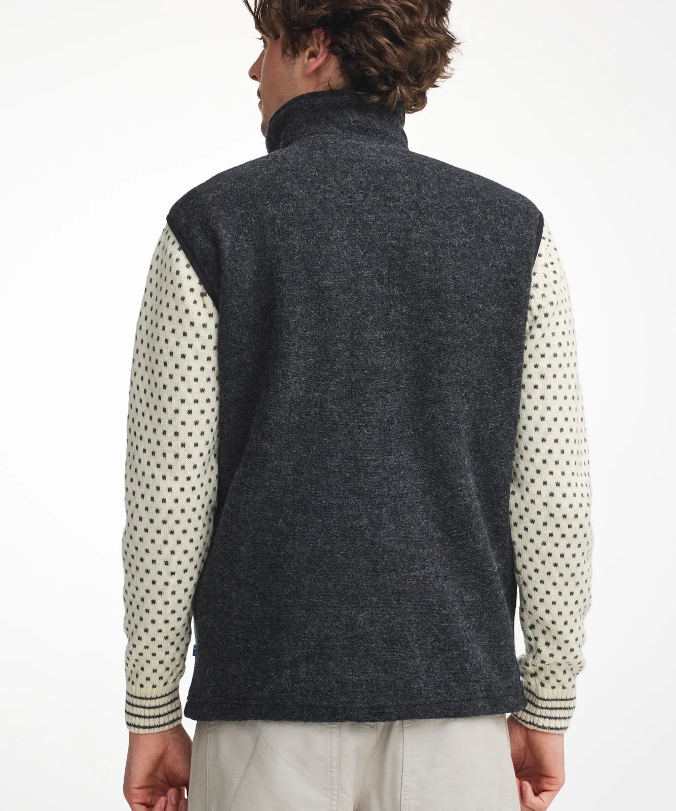 KURRE VEST, 60% FILTAD ULL, 40% LYOCELL — GRAPHITE MARL - Ivanhoe of Sweden