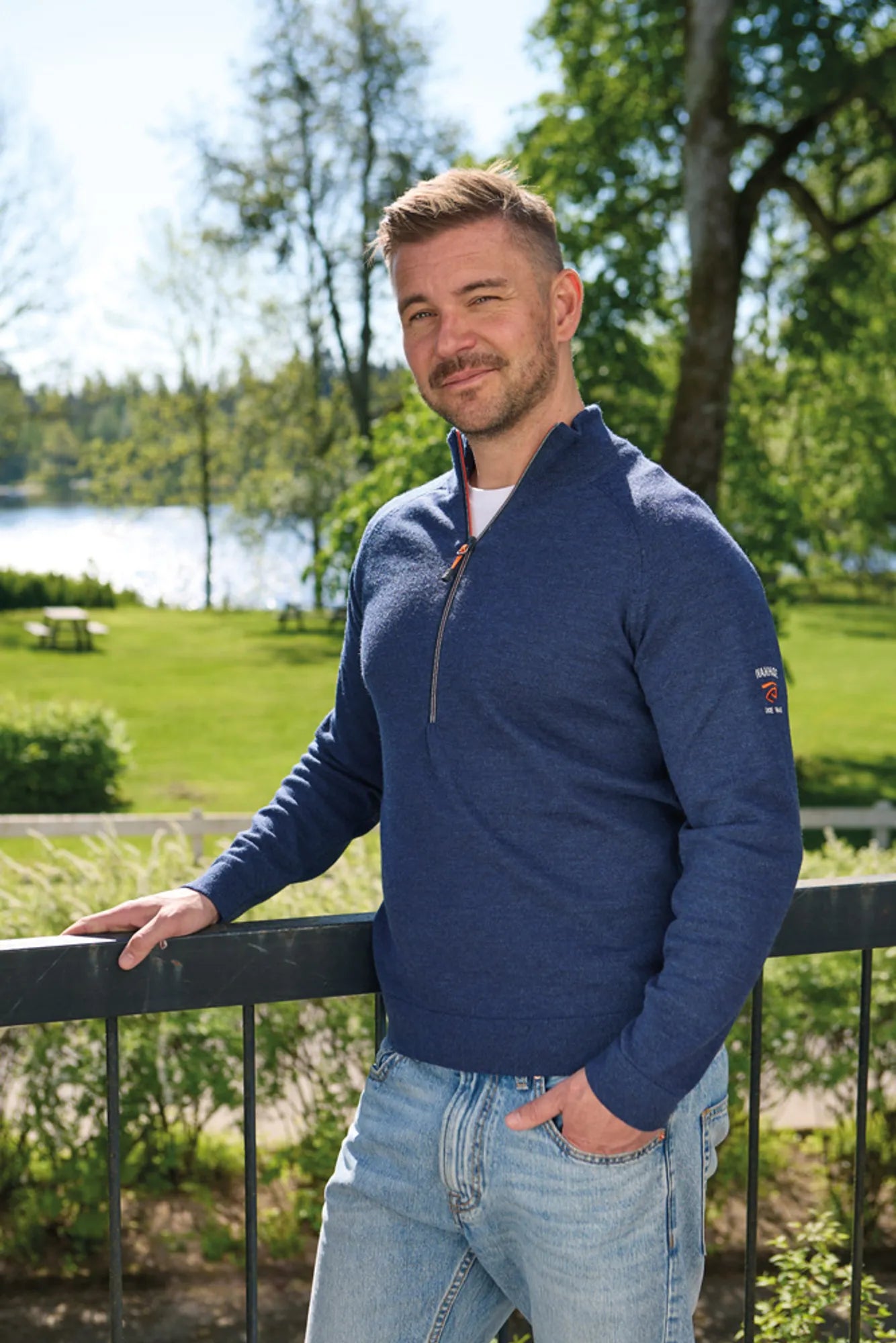 JOJJE HALF ZIP, 100% EXTRA FINE MERINOULL — STEELBLUE - Ivanhoe of Sweden