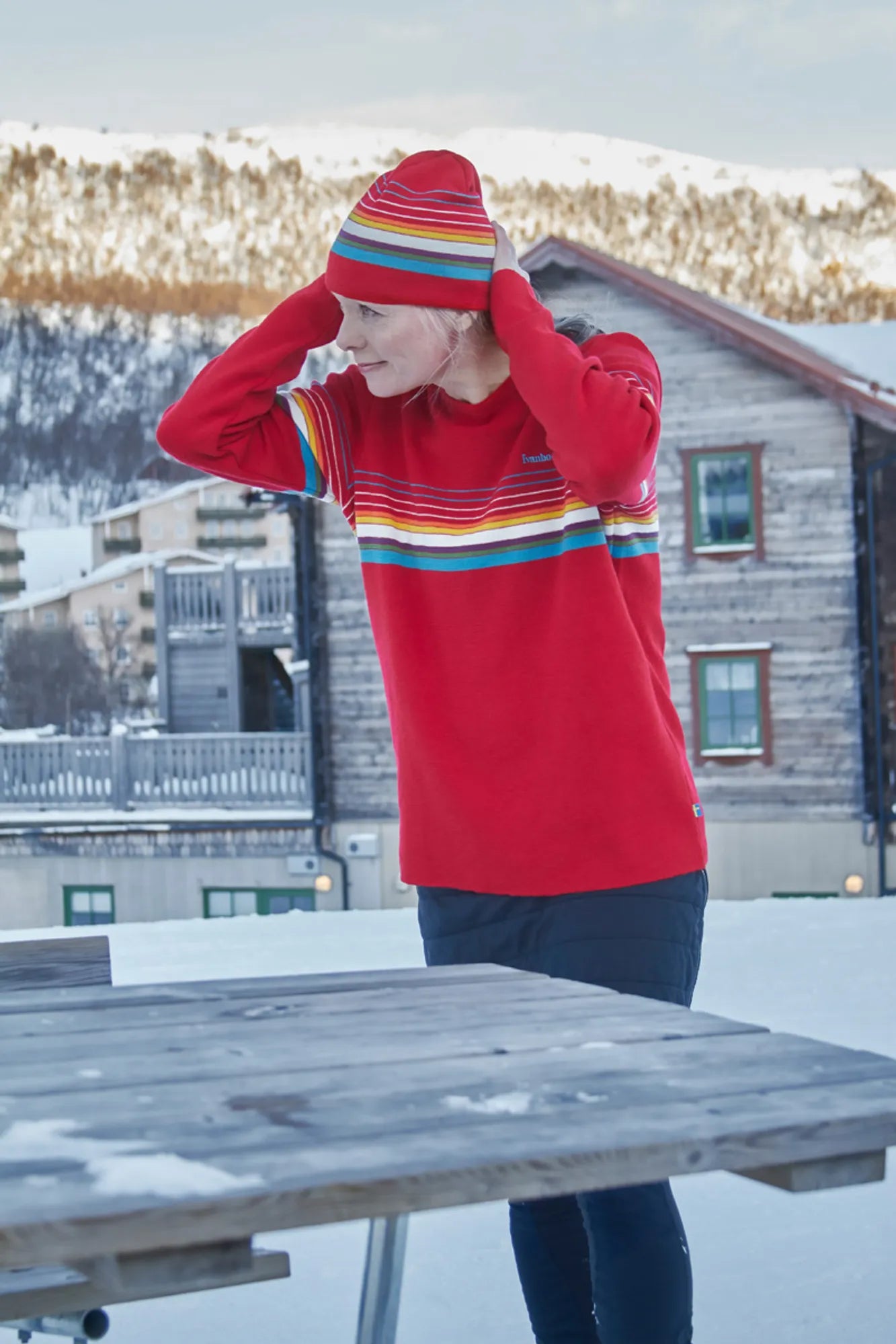 RETRO HANG LOOSE — CHILLI RED - Ivanhoe of Sweden